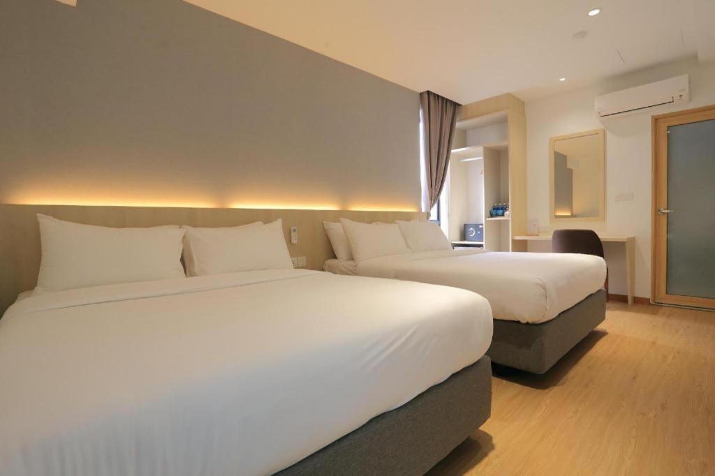 Miyabi Hotel Permas Johor Bahru Exterior photo