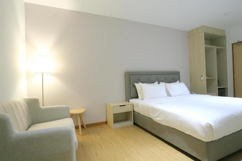 Miyabi Hotel Permas Johor Bahru Exterior photo