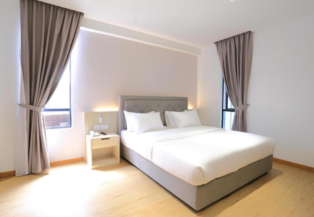 Miyabi Hotel Permas Johor Bahru Exterior photo