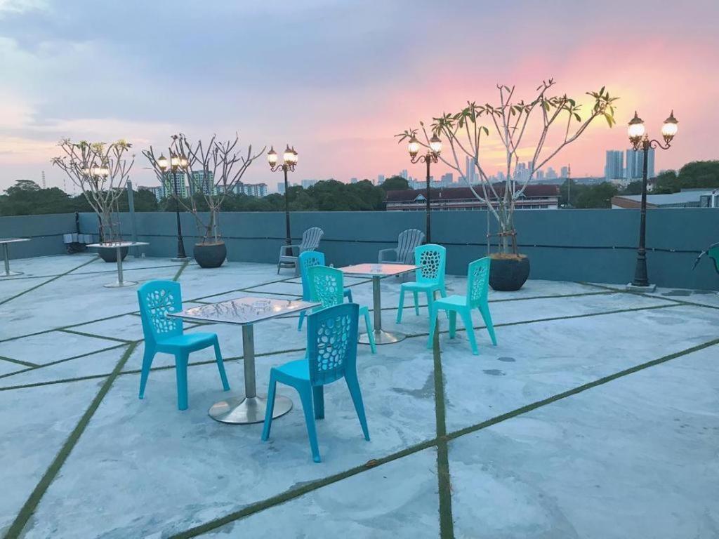 Miyabi Hotel Permas Johor Bahru Exterior photo